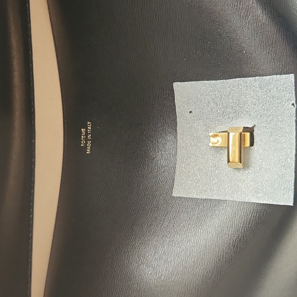 Toteme T Strap Leather Bag - Picture 10 of 11